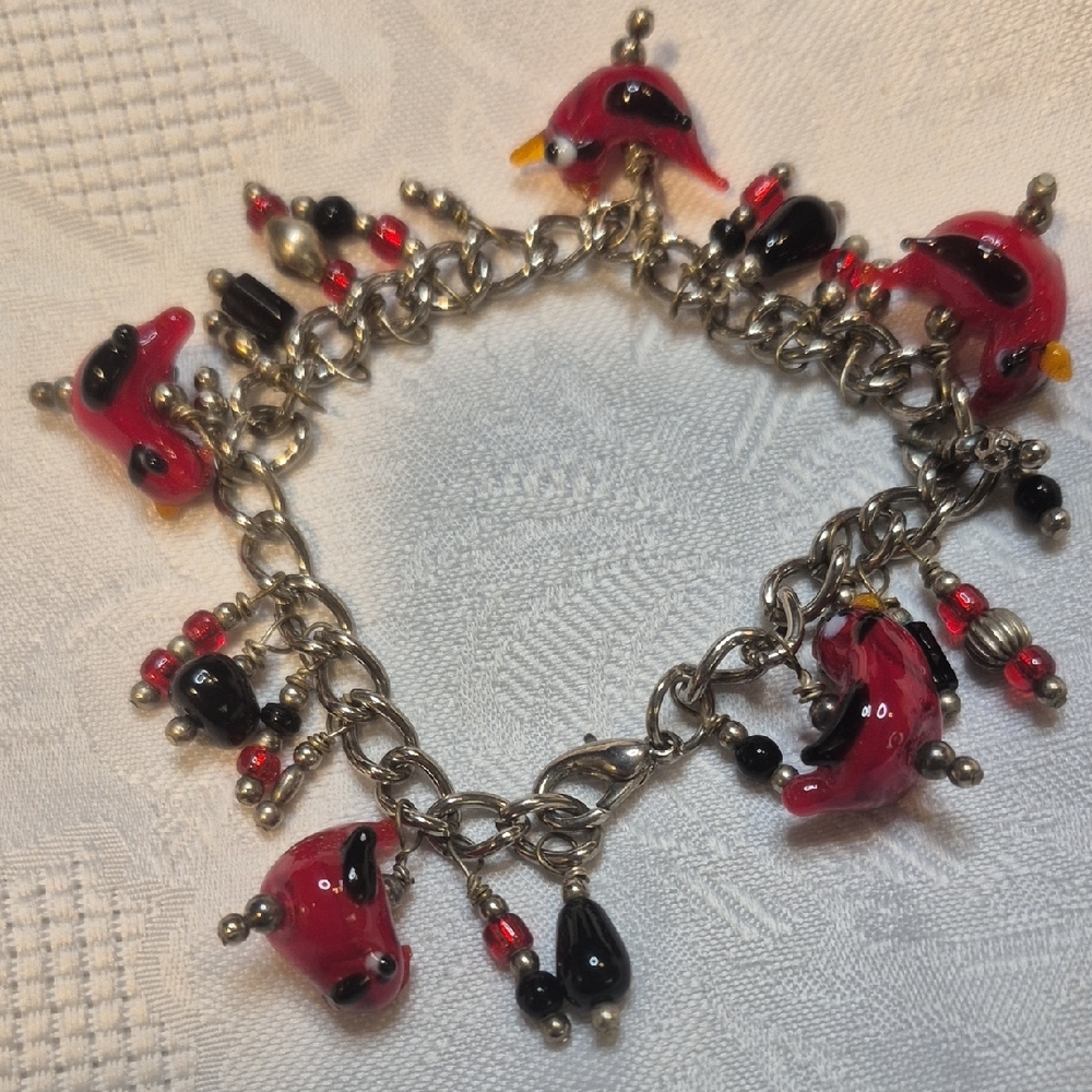 Charming Silver Tone and Murano Glass Bird Bracelet